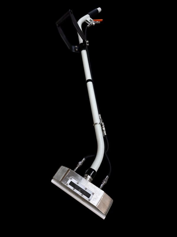 Carpet cleaning machine with handle.